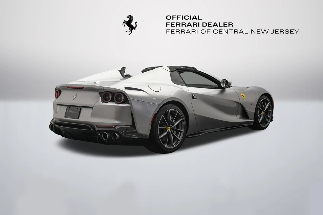 2022 Ferrari 812 GTS - Image 7 of 31