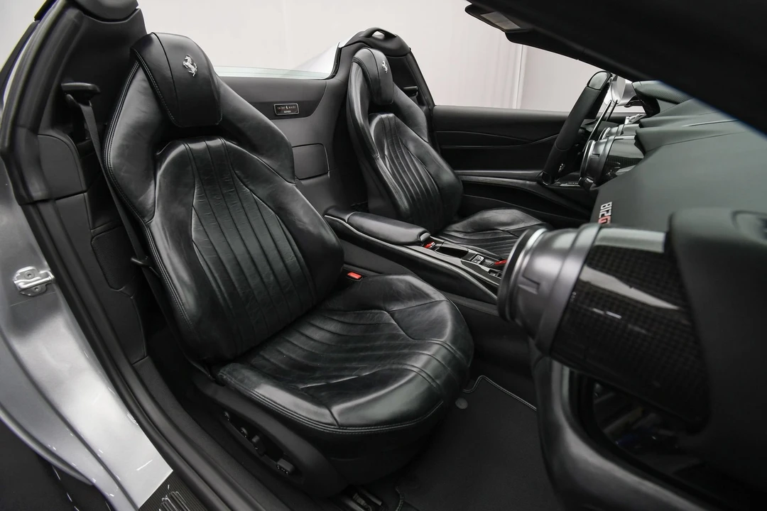 2022 Ferrari 812 GTS - Image 18 of 31