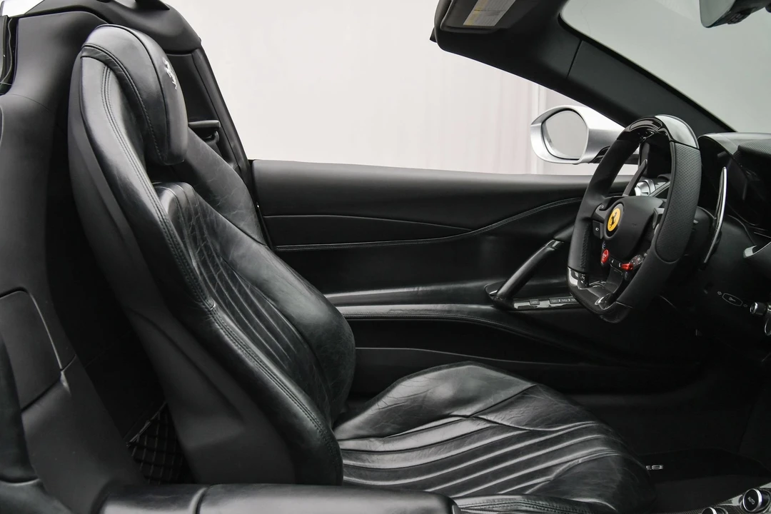 2022 Ferrari 812 GTS - Image 16 of 31