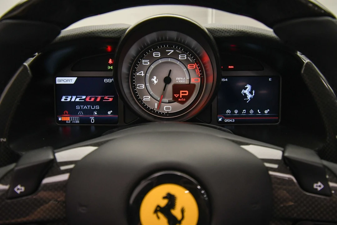 2022 Ferrari 812 GTS - Image 26 of 31
