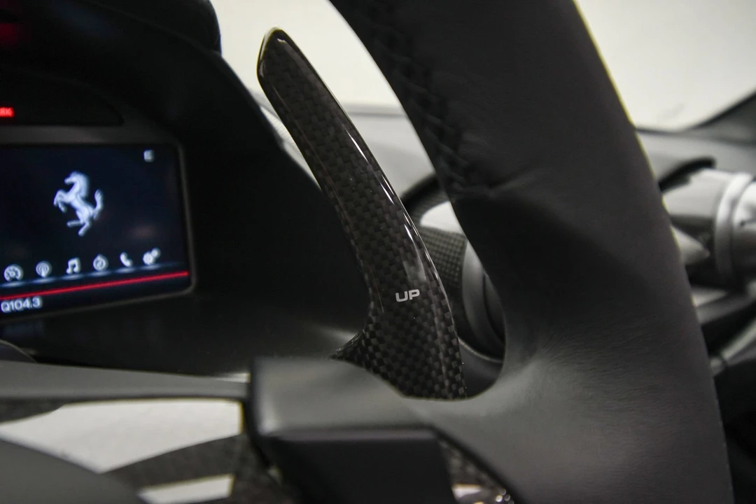2022 Ferrari 812 GTS - Image 27 of 31