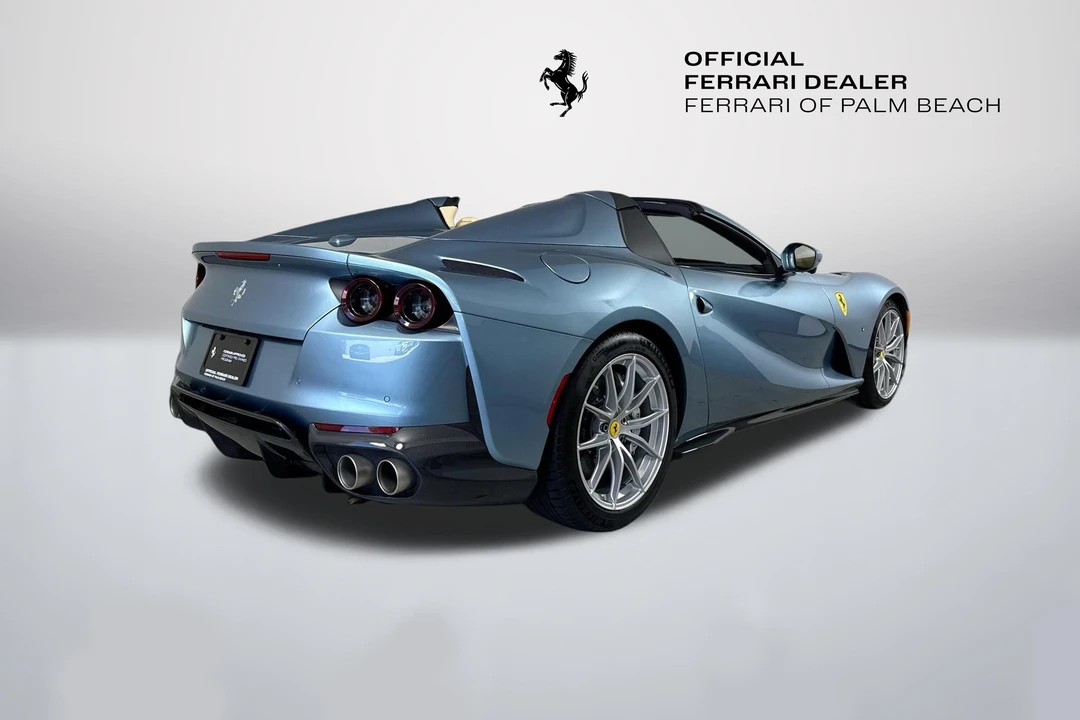 2022 Ferrari 812 GTS - Image 7 of 29