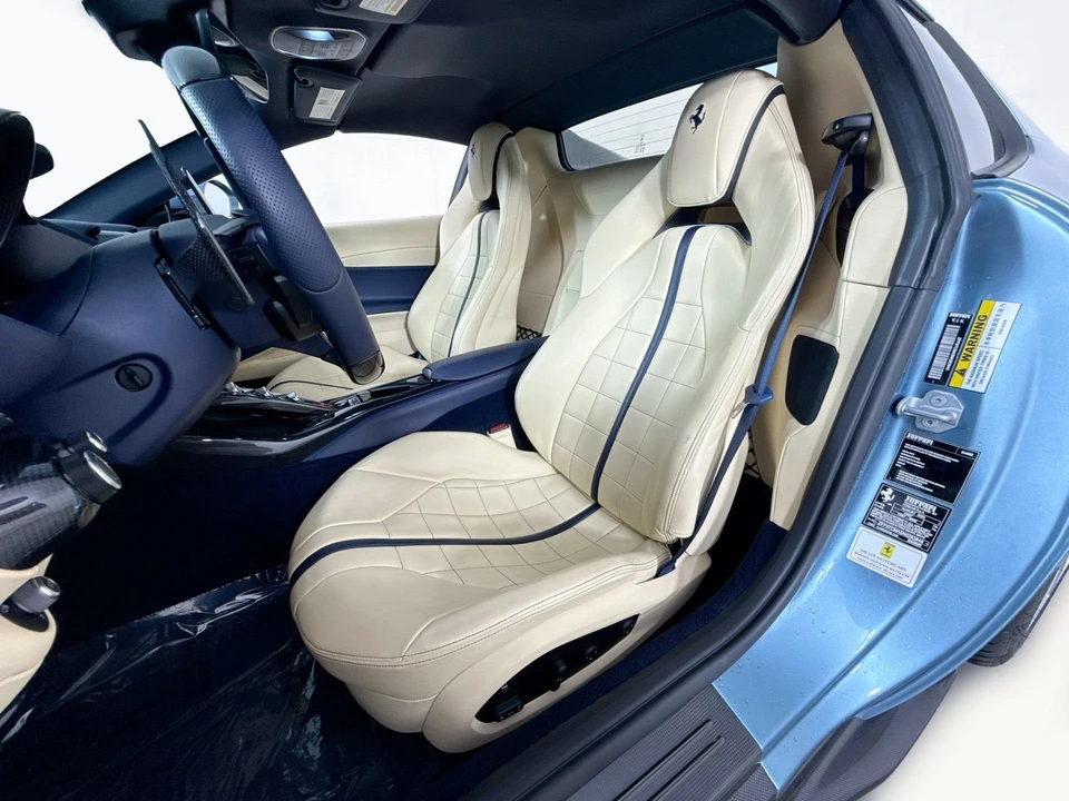 2022 Ferrari 812 GTS - Image 9 of 29