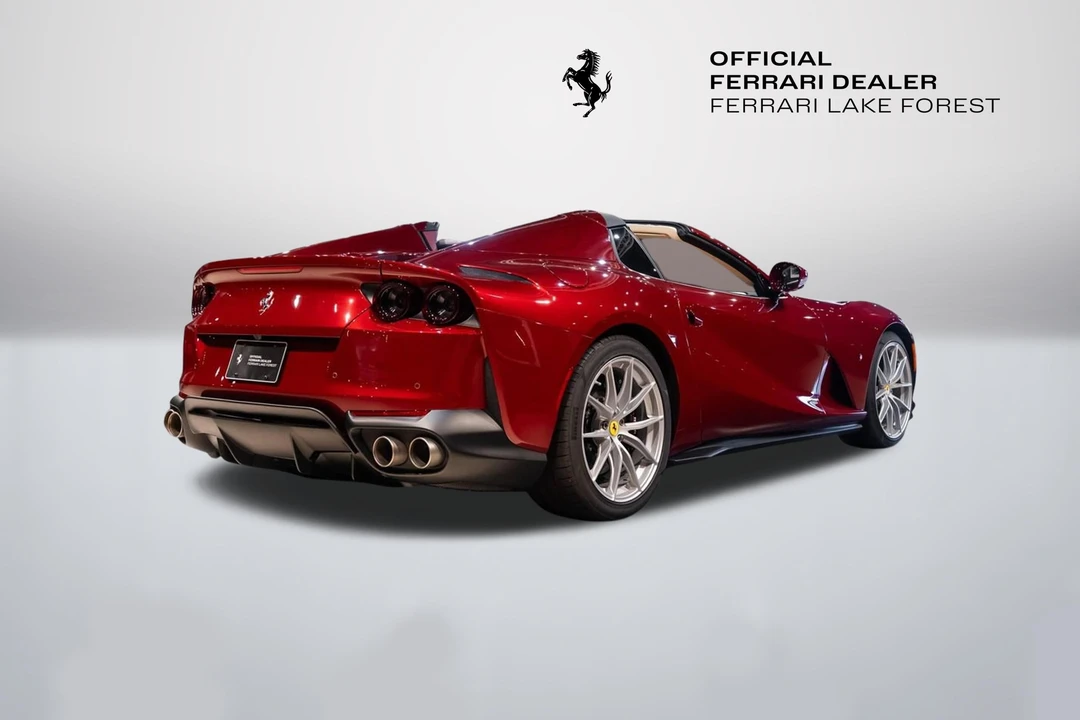 2022 Ferrari 812 GTS - Image 10 of 31
