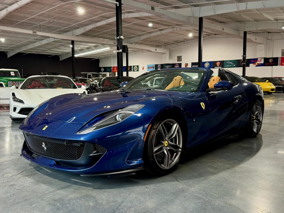 2022 Ferrari 812 GTS - Image 3 of 31