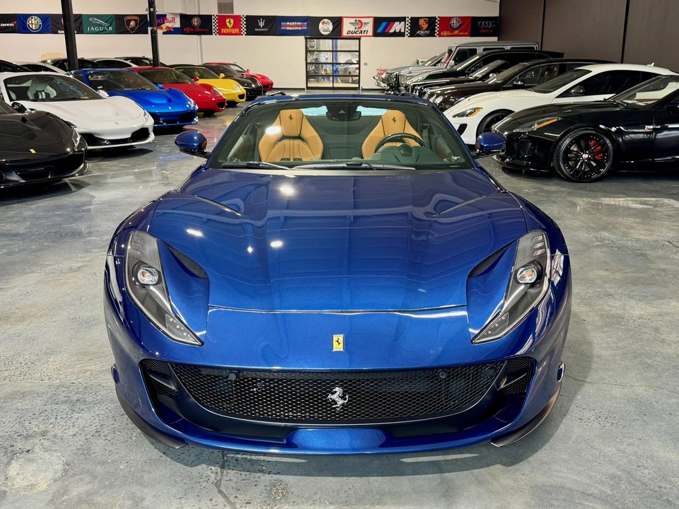 2022 Ferrari 812 GTS - Image 7 of 31