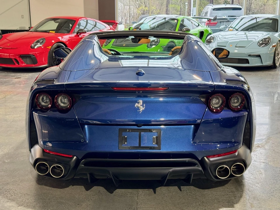 2022 Ferrari 812 GTS - Image 17 of 31
