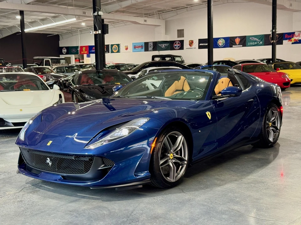 2022 Ferrari 812 GTS - Image 24 of 31