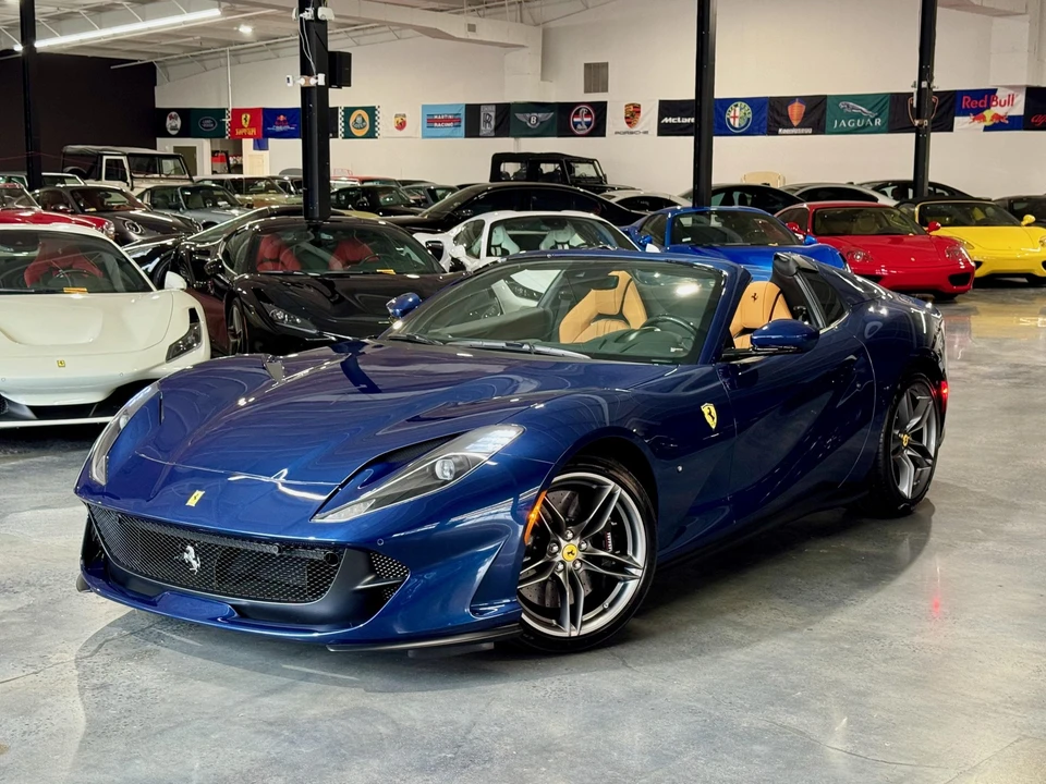 2022 Ferrari 812 GTS - Image 30 of 31
