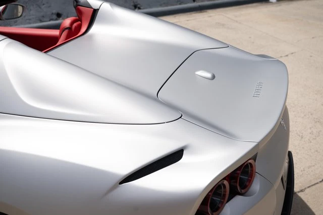 2022 Ferrari 812 GTS - Image 16 of 31