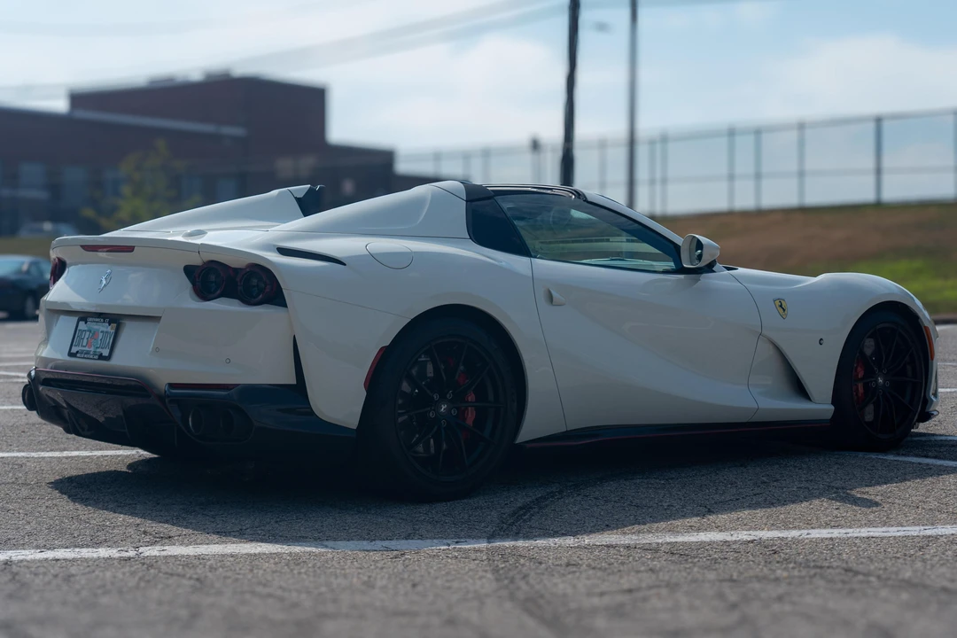 2022 Ferrari 812 GTS - Image 4 of 31