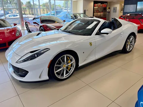2022 Ferrari 812 GTS