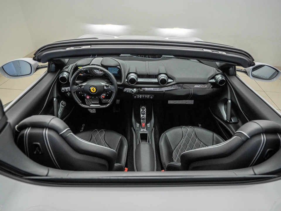2022 Ferrari 812 GTS - Image 29 of 31