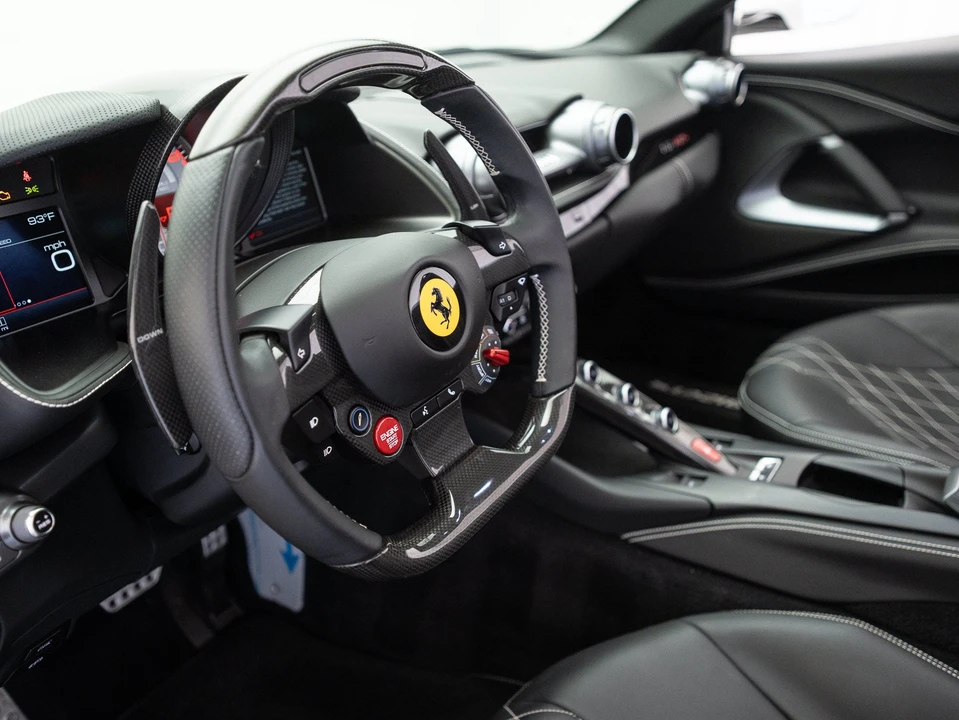 2022 Ferrari 812 GTS - Image 17 of 31