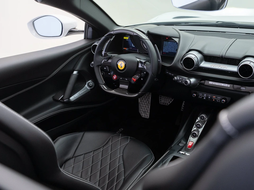2022 Ferrari 812 GTS - Image 30 of 31