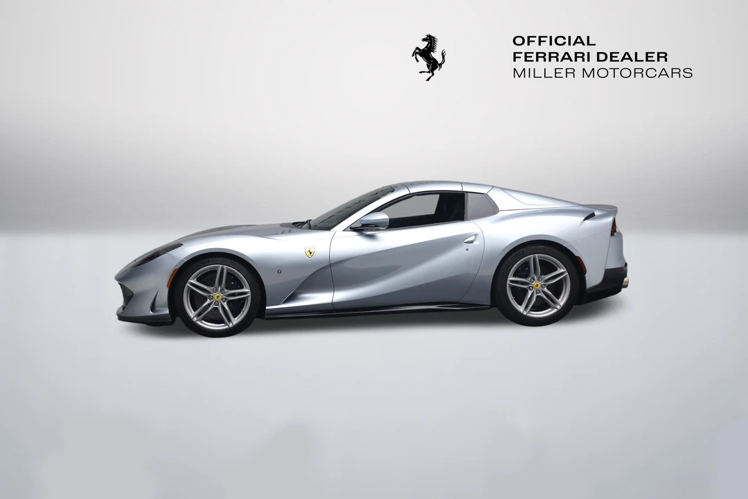 2022 Ferrari 812 GTS - Image 26 of 31