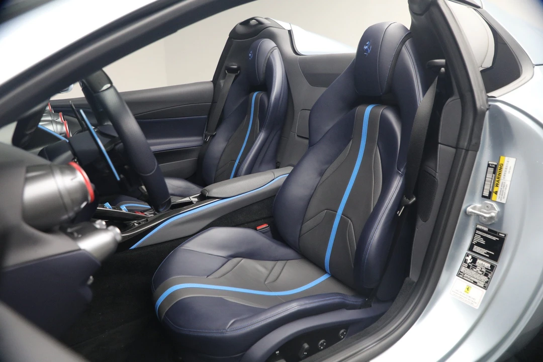2022 Ferrari 812 GTS - Image 15 of 31