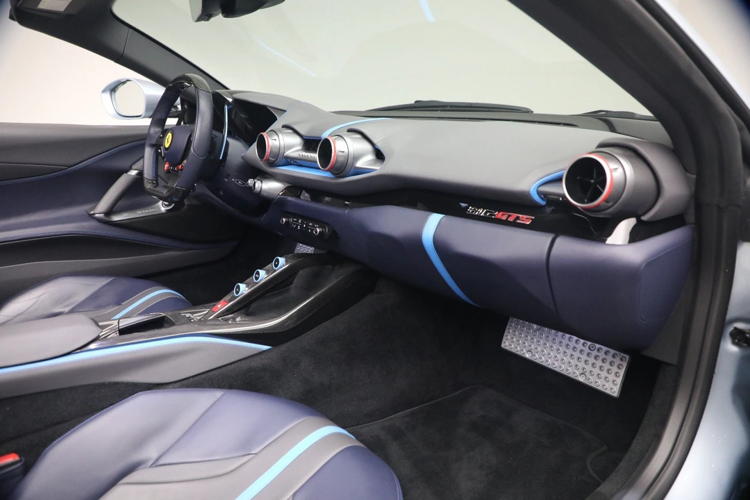 2022 Ferrari 812 GTS - Image 16 of 31