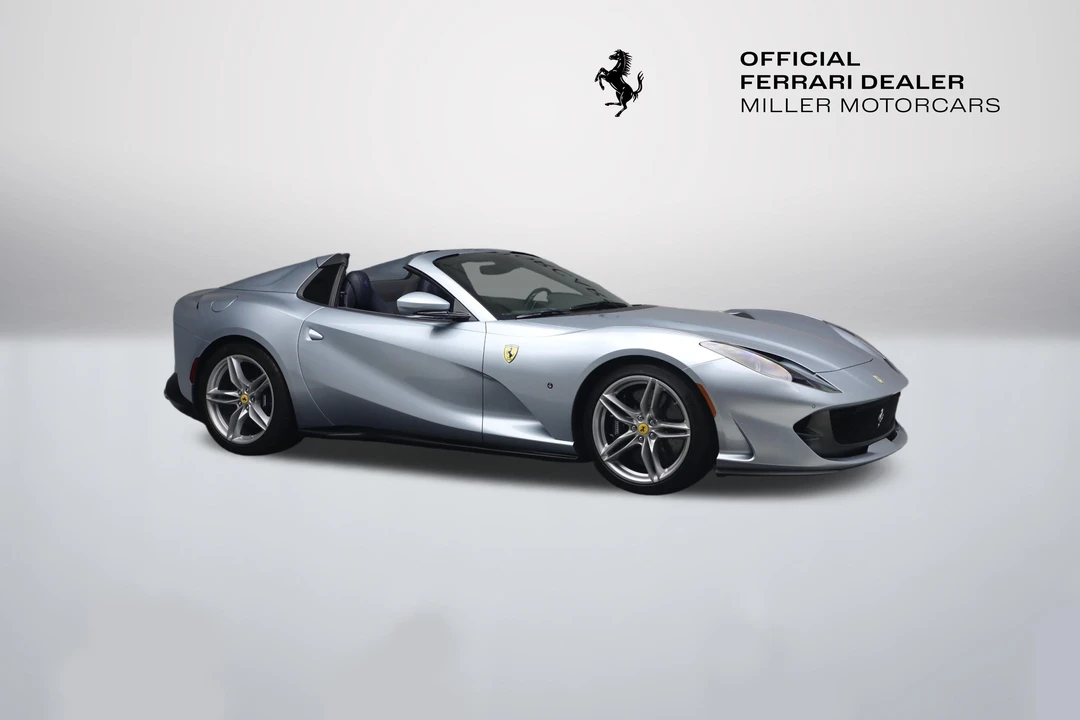 2022 Ferrari 812 GTS - Image 10 of 31