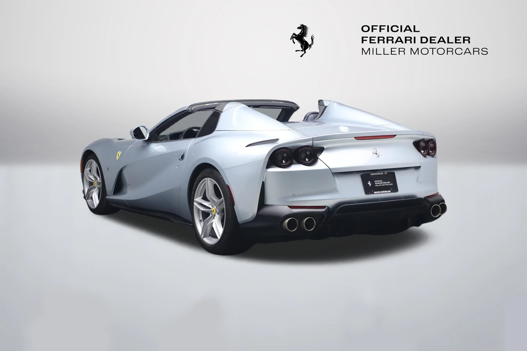 2022 Ferrari 812 GTS - Image 5 of 31