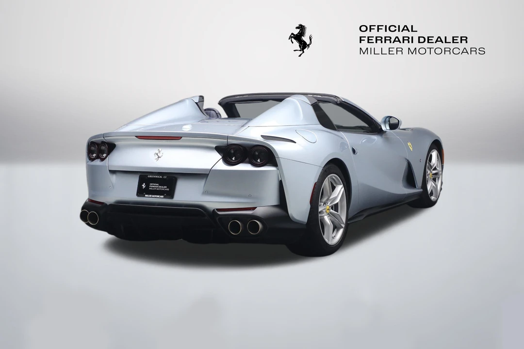 2022 Ferrari 812 GTS - Image 7 of 31