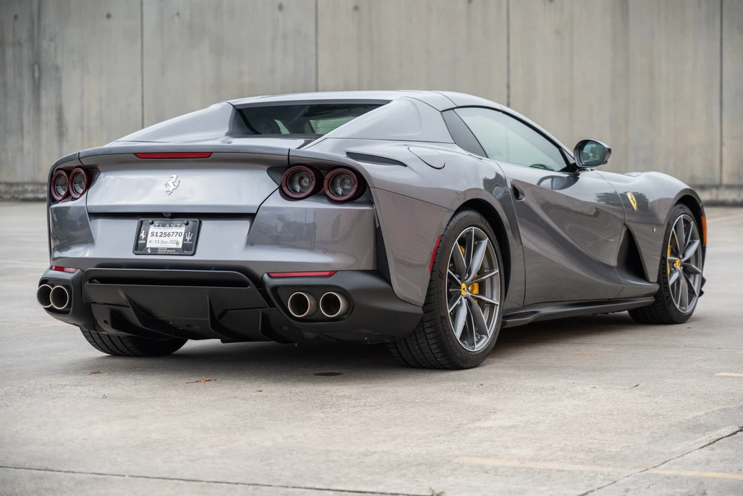 2022 Ferrari 812 GTS - Image 6 of 31