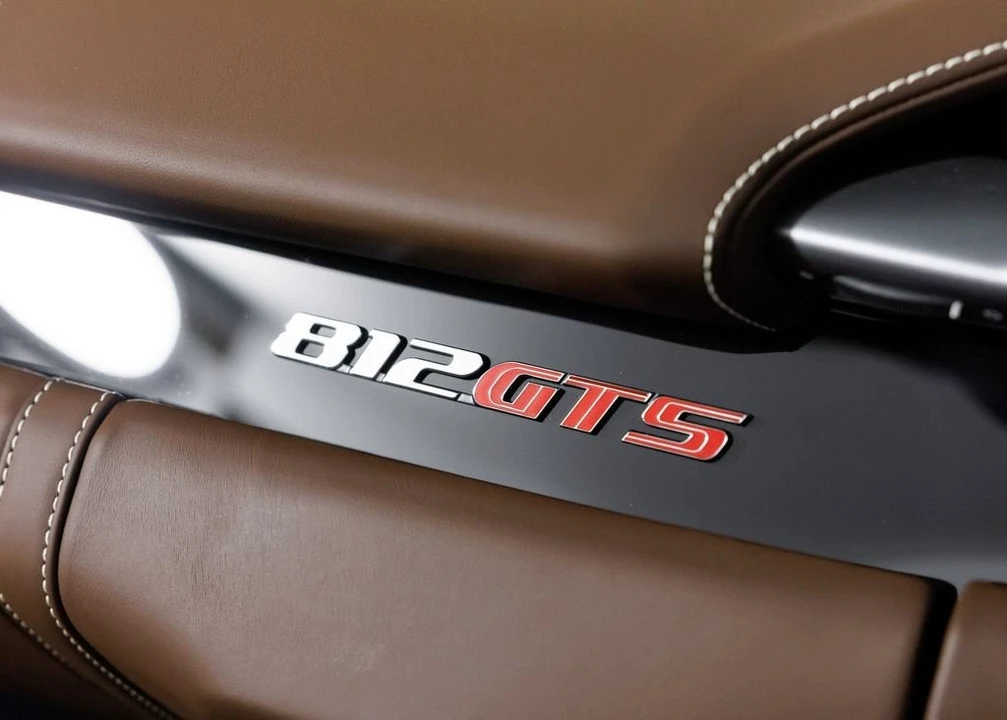 2022 Ferrari 812 GTS - Image 27 of 31