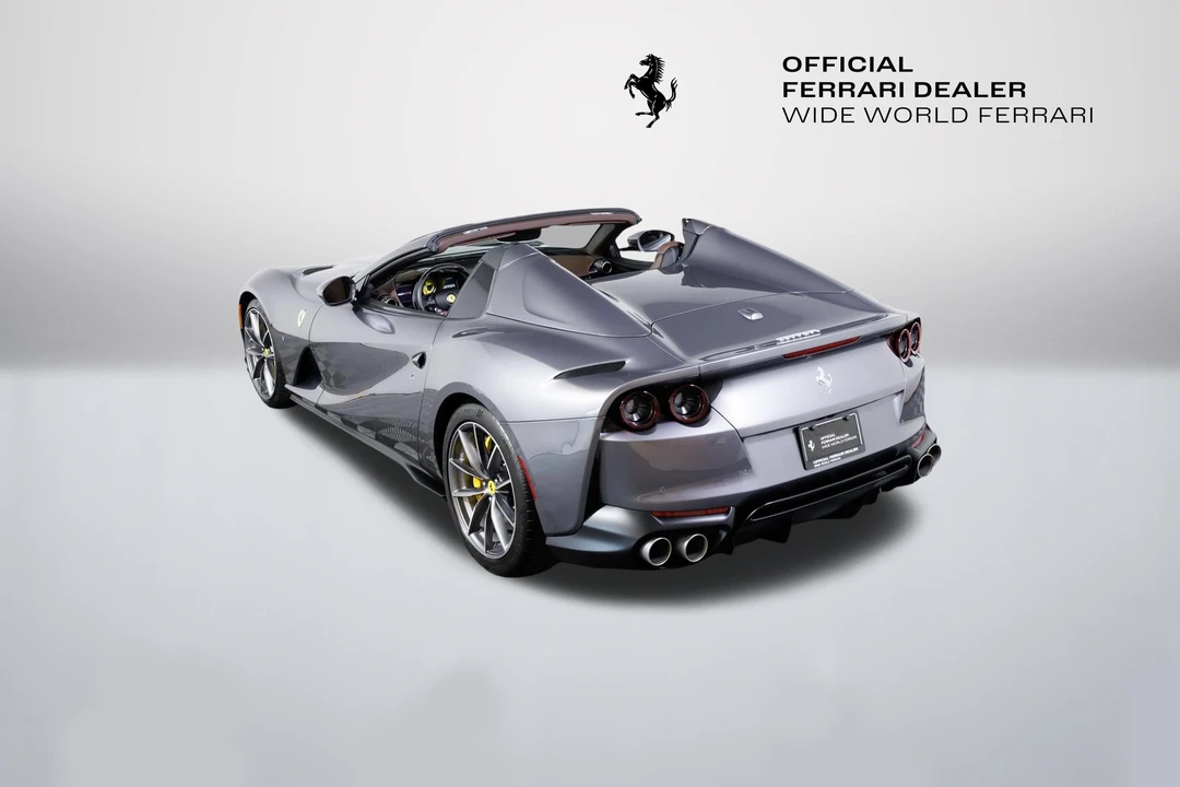 2022 Ferrari 812 GTS - Image 17 of 31