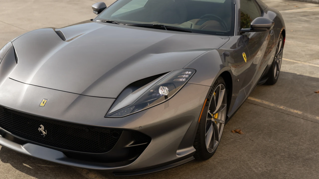 2022 Ferrari 812 GTS - Image 17 of 31