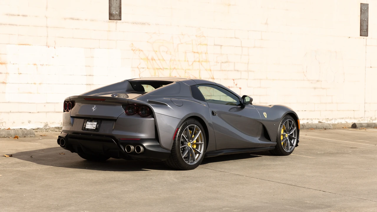 2022 Ferrari 812 GTS - Image 6 of 31