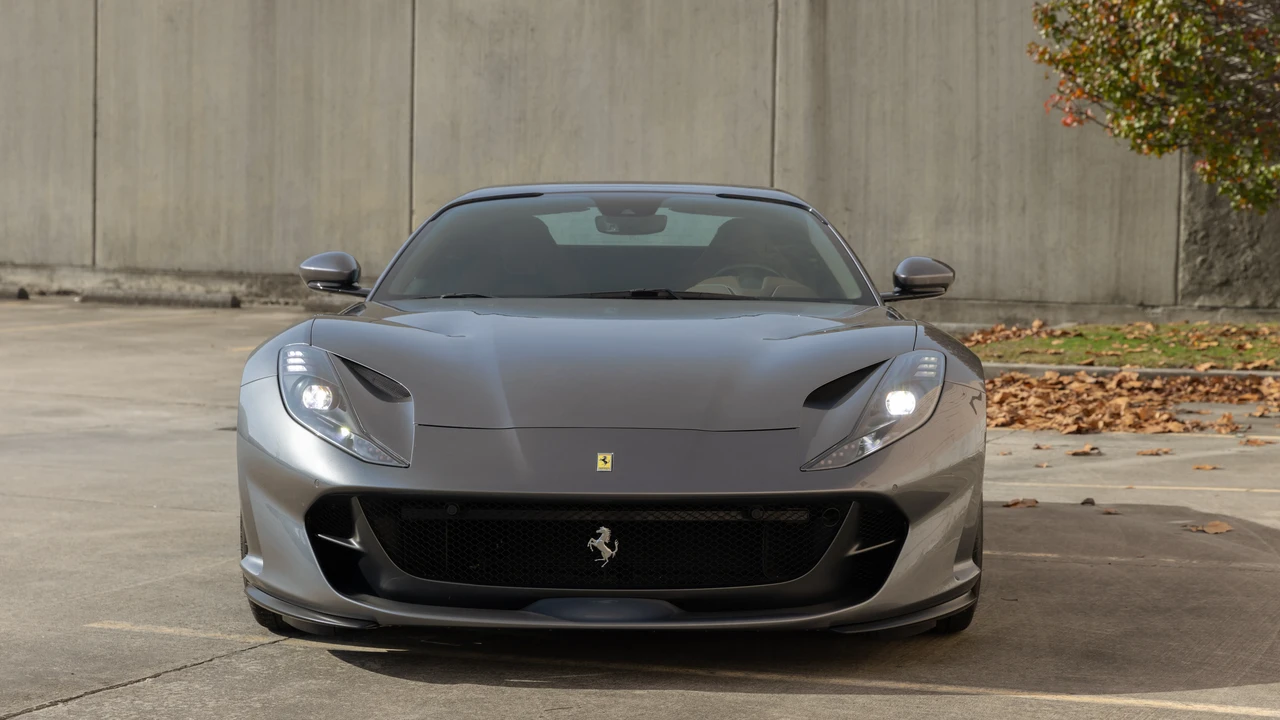 2022 Ferrari 812 GTS - Image 16 of 31