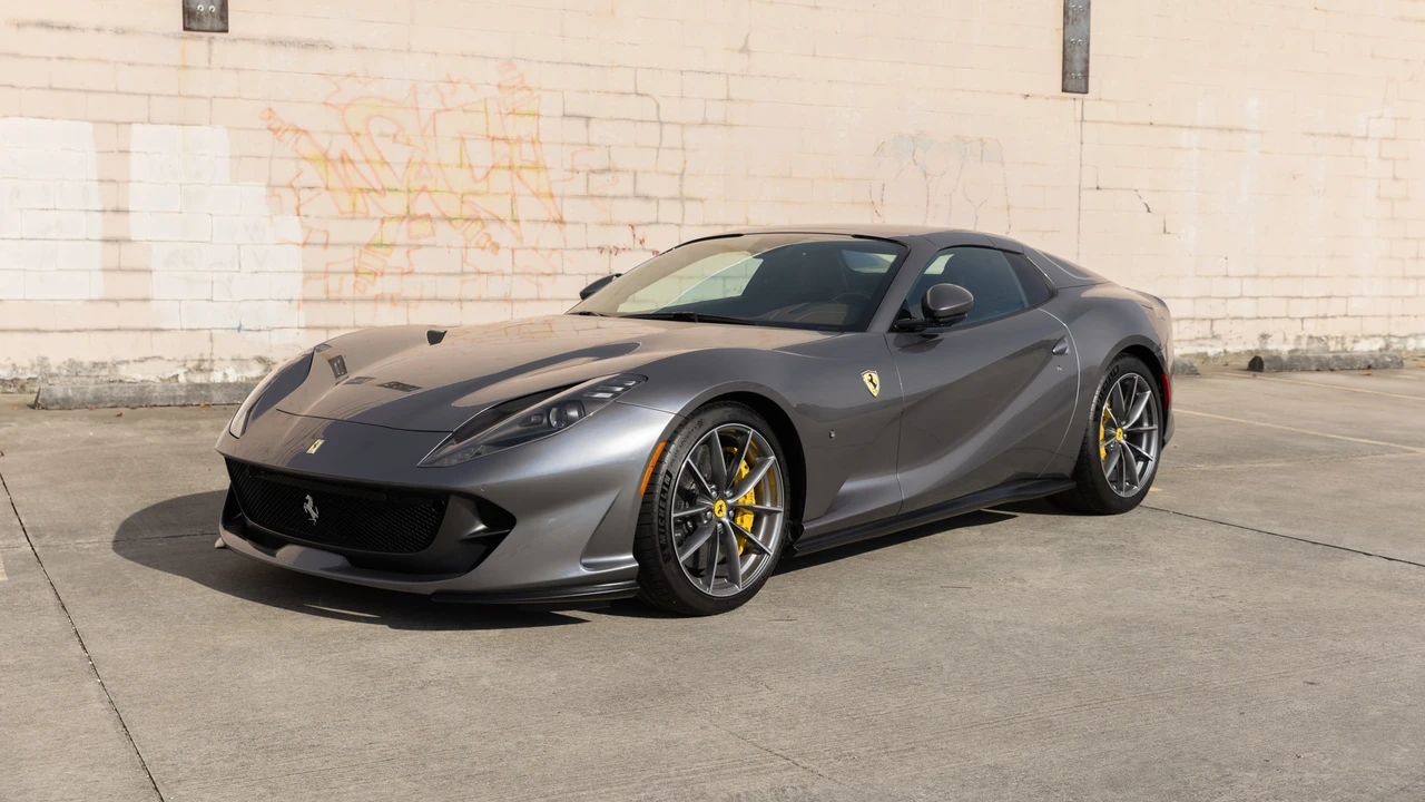 2022 Ferrari 812 GTS - Image 2 of 31