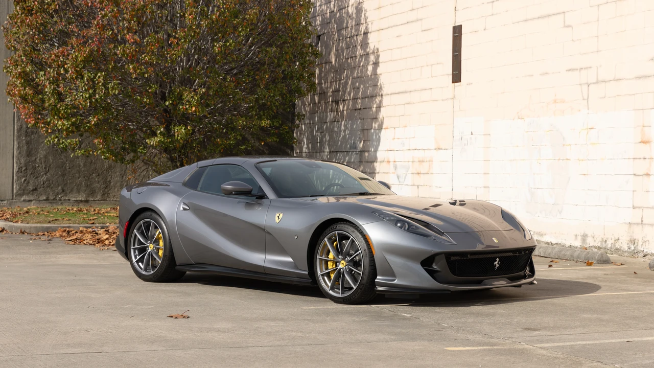 2022 Ferrari 812 GTS - Image 4 of 31