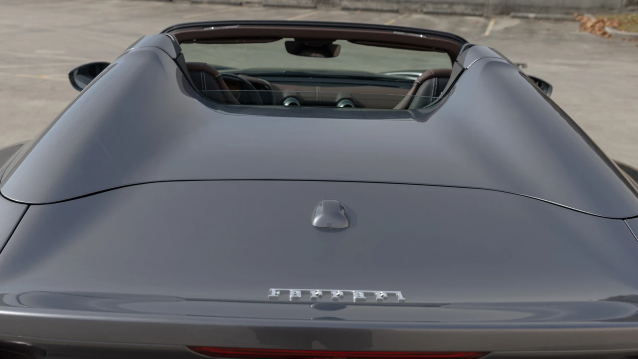 2022 Ferrari 812 GTS - Image 30 of 31