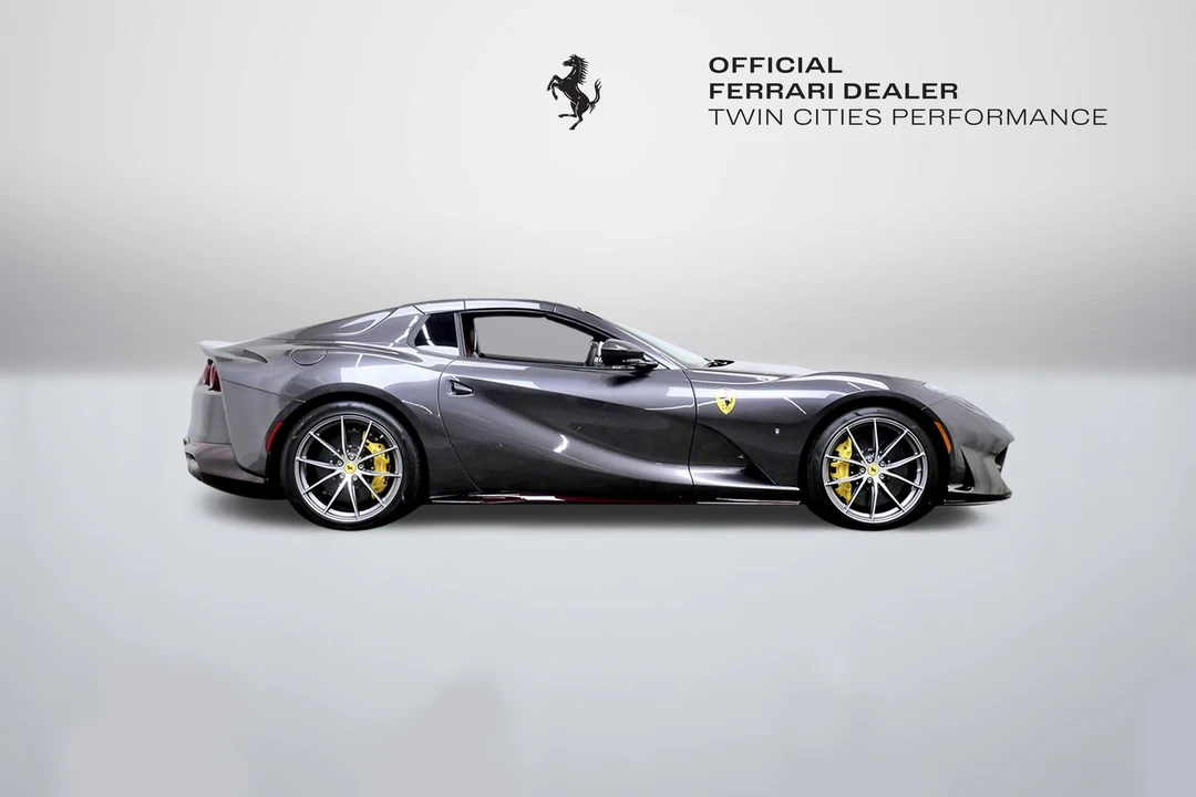 2022 Ferrari 812 GTS - Image 7 of 31