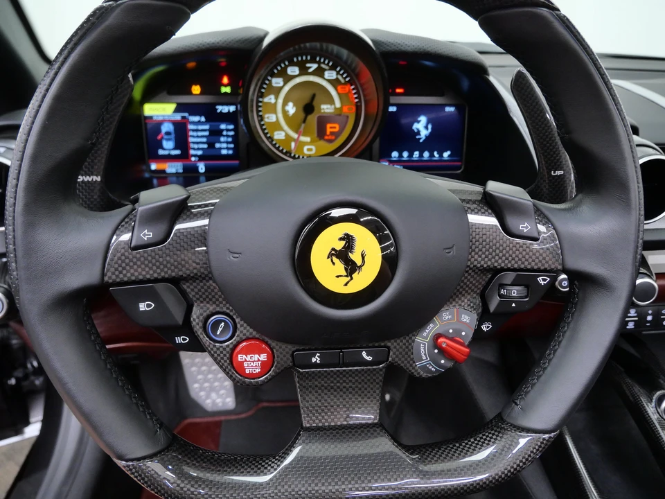 2022 Ferrari 812 GTS - Image 28 of 31