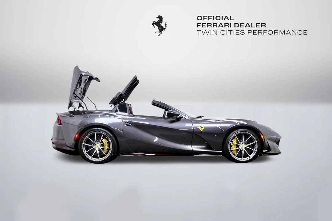 2022 Ferrari 812 GTS - Image 8 of 31