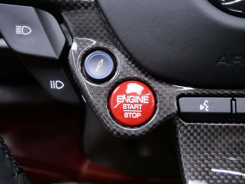2022 Ferrari 812 GTS - Image 29 of 31