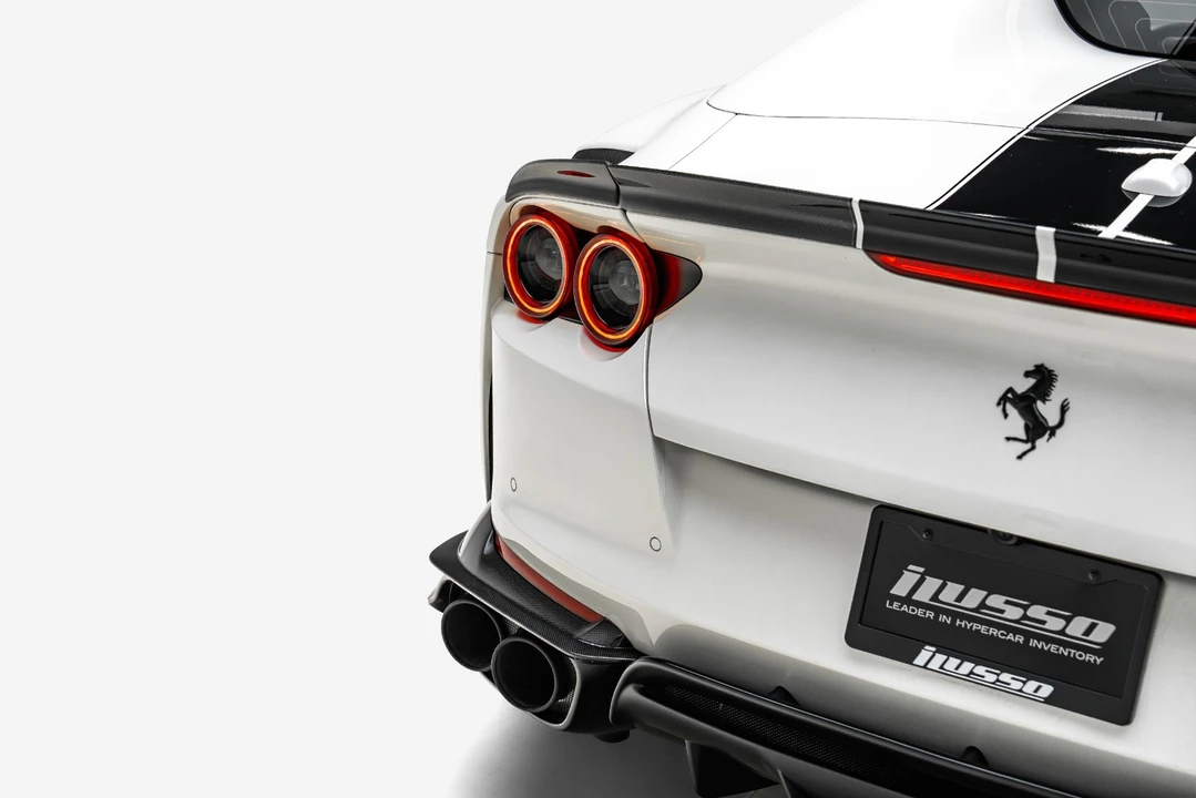2022 Ferrari 812 GTS - Image 30 of 31
