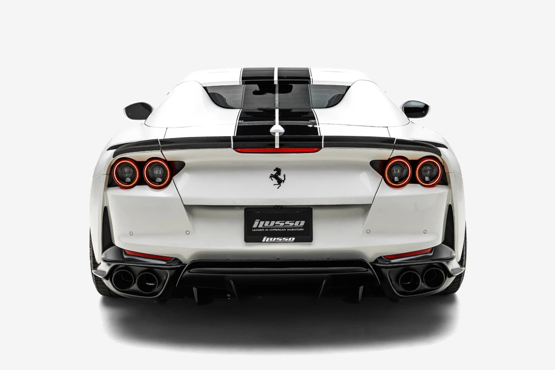 2022 Ferrari 812 GTS - Image 14 of 31