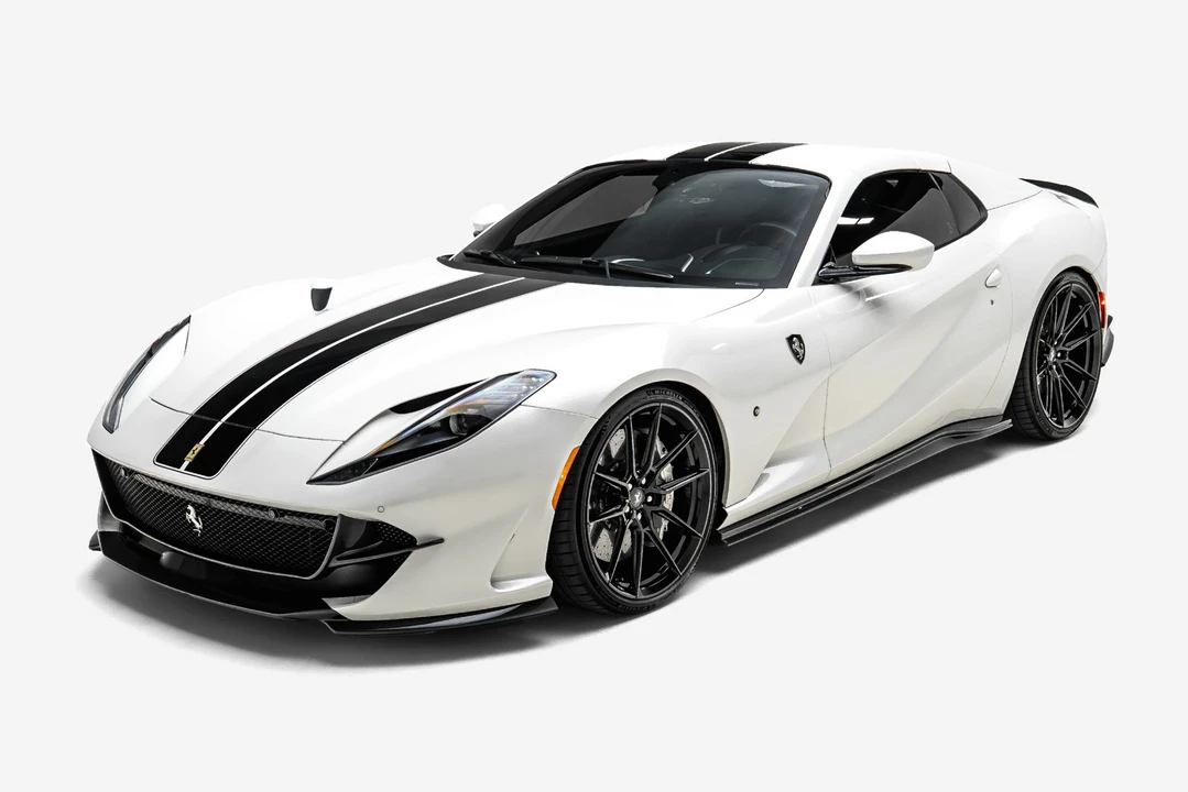 2022 Ferrari 812 GTS - Image 10 of 31