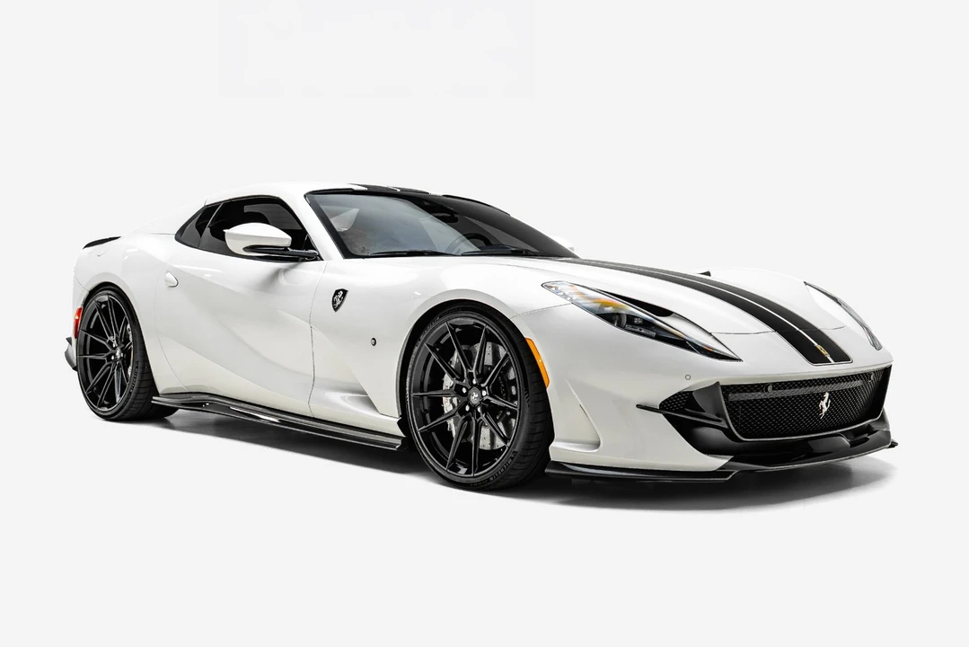 2022 Ferrari 812 GTS - Image 8 of 31