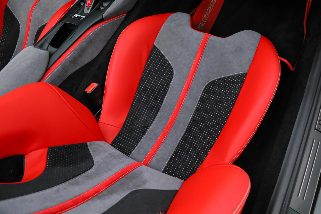 2022 Ferrari 812 GTS - Image 28 of 31