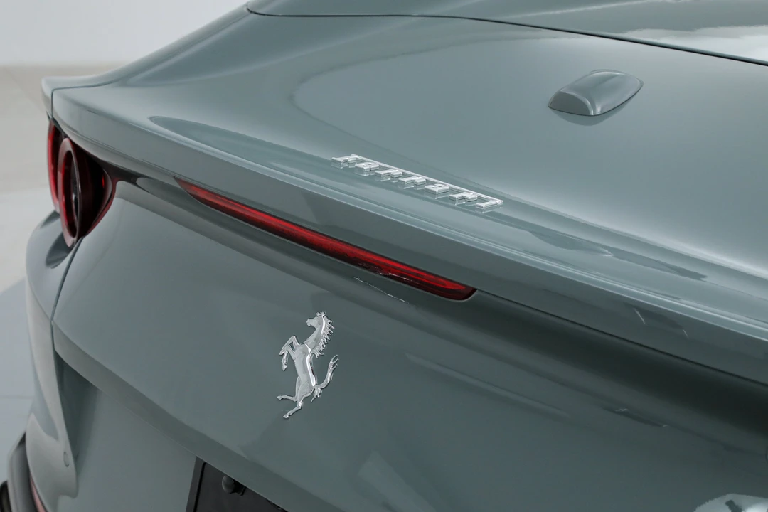 2022 Ferrari 812 GTS - Image 23 of 31