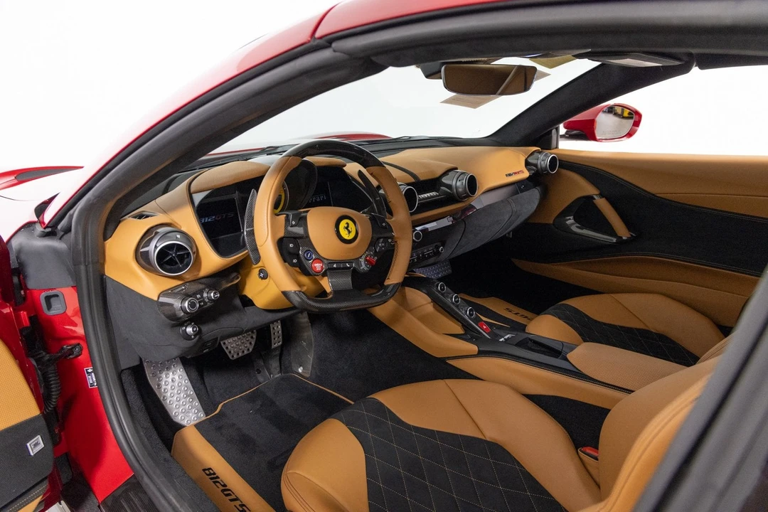 2022 Ferrari 812 GTS - Image 17 of 31
