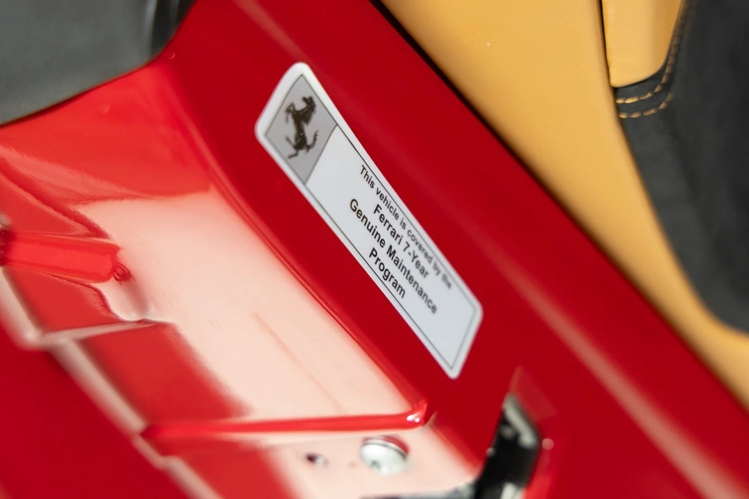 2022 Ferrari 812 GTS - Image 27 of 31