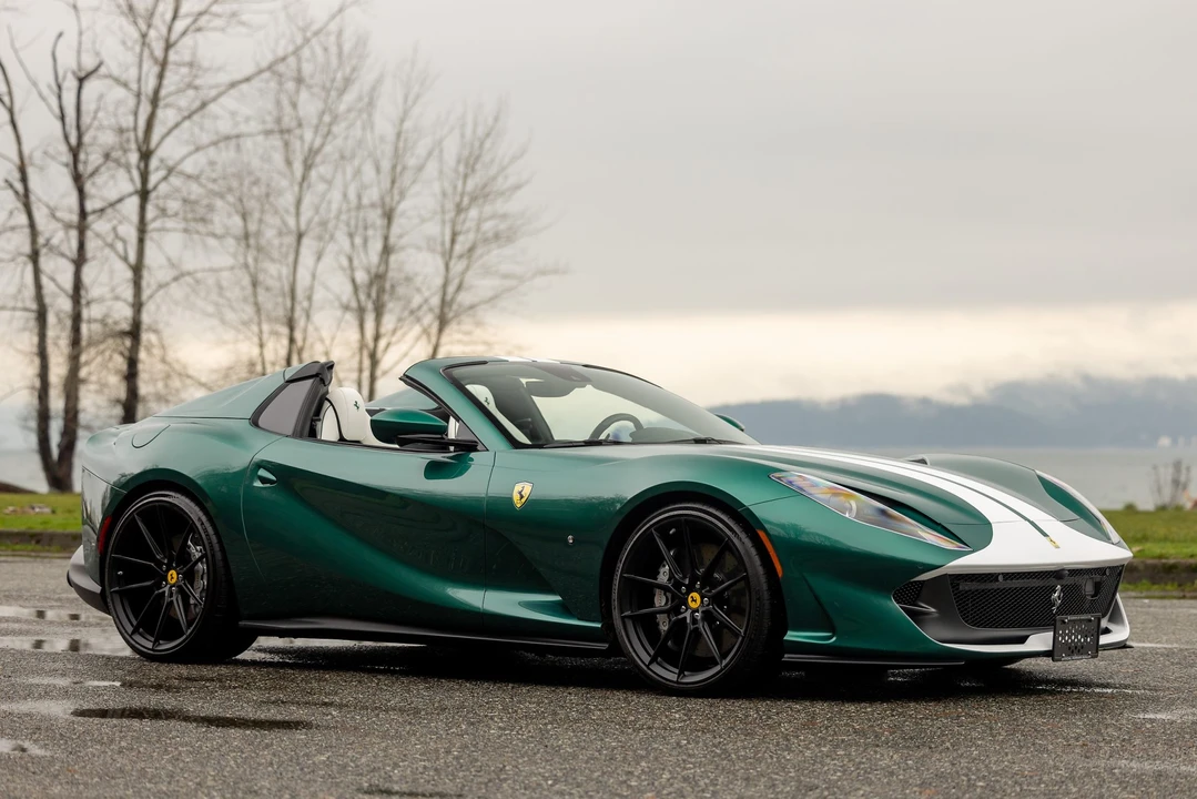 2022 Ferrari 812 GTS - Image 8 of 31