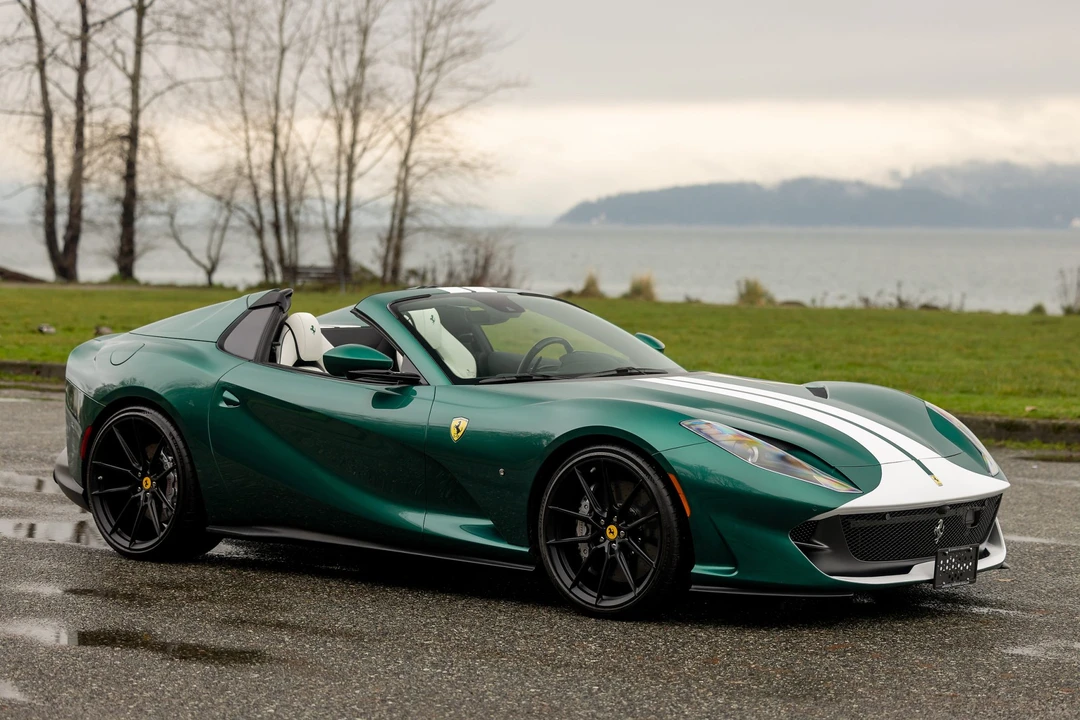 2022 Ferrari 812 GTS - Image 9 of 31