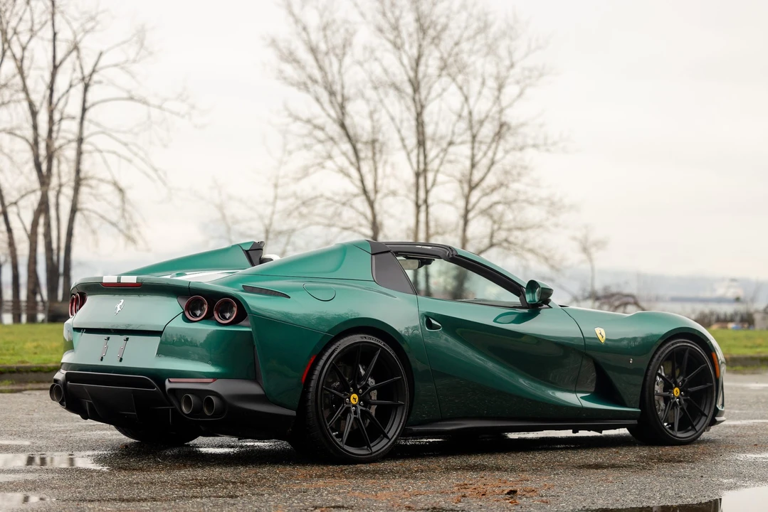 2022 Ferrari 812 GTS - Image 13 of 31