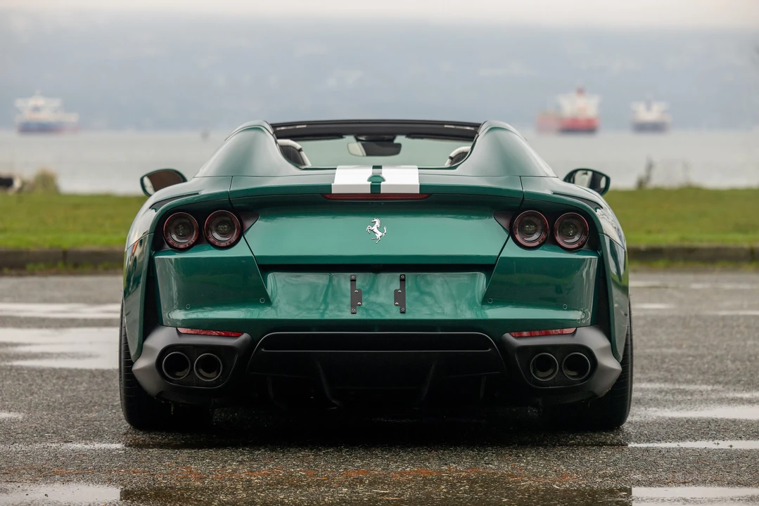 2022 Ferrari 812 GTS - Image 15 of 31